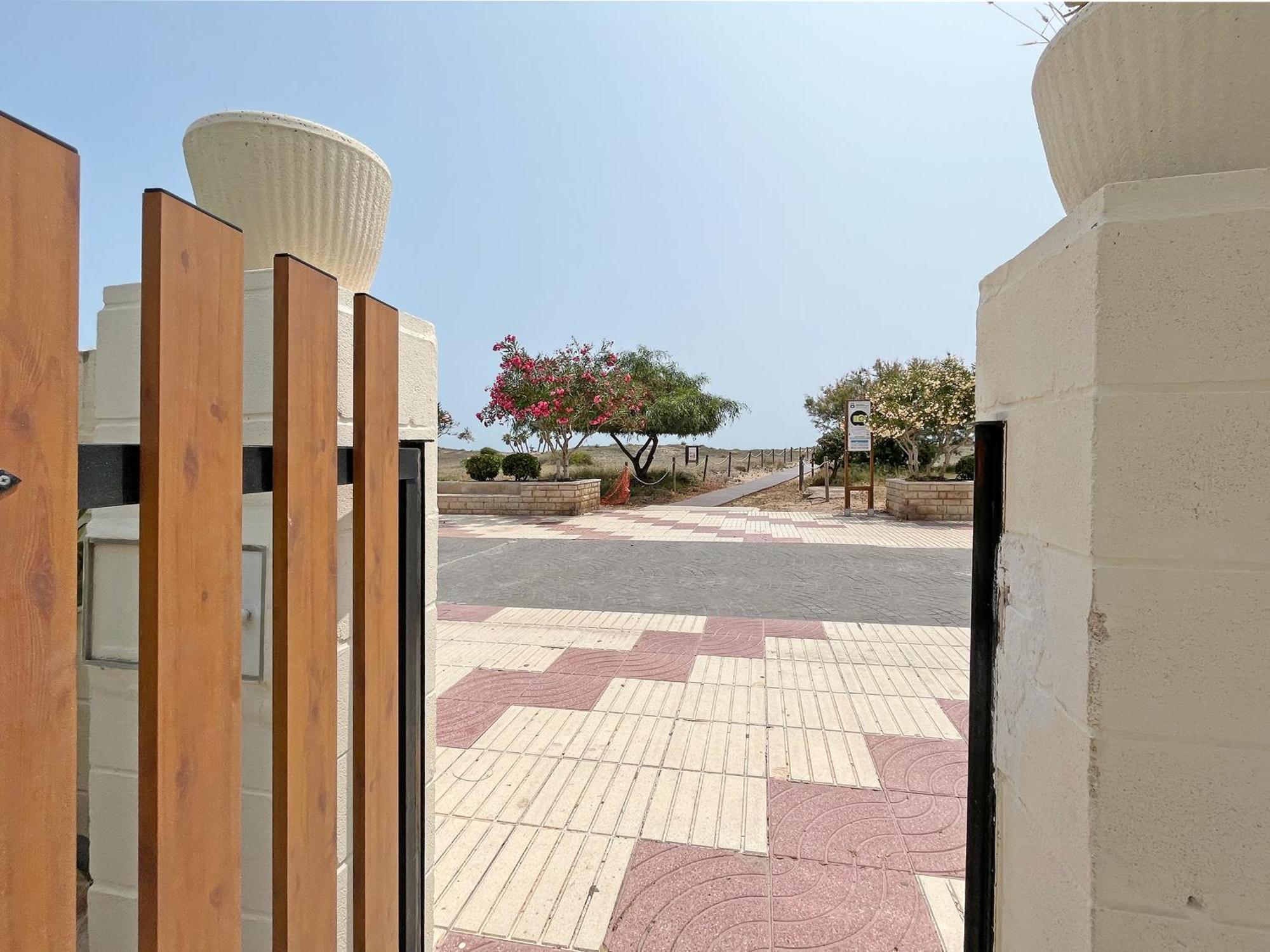 Global Properties, Las Dachas 1 - Apartamento En Primera Línea De Playa * Canet d'En Berenguer