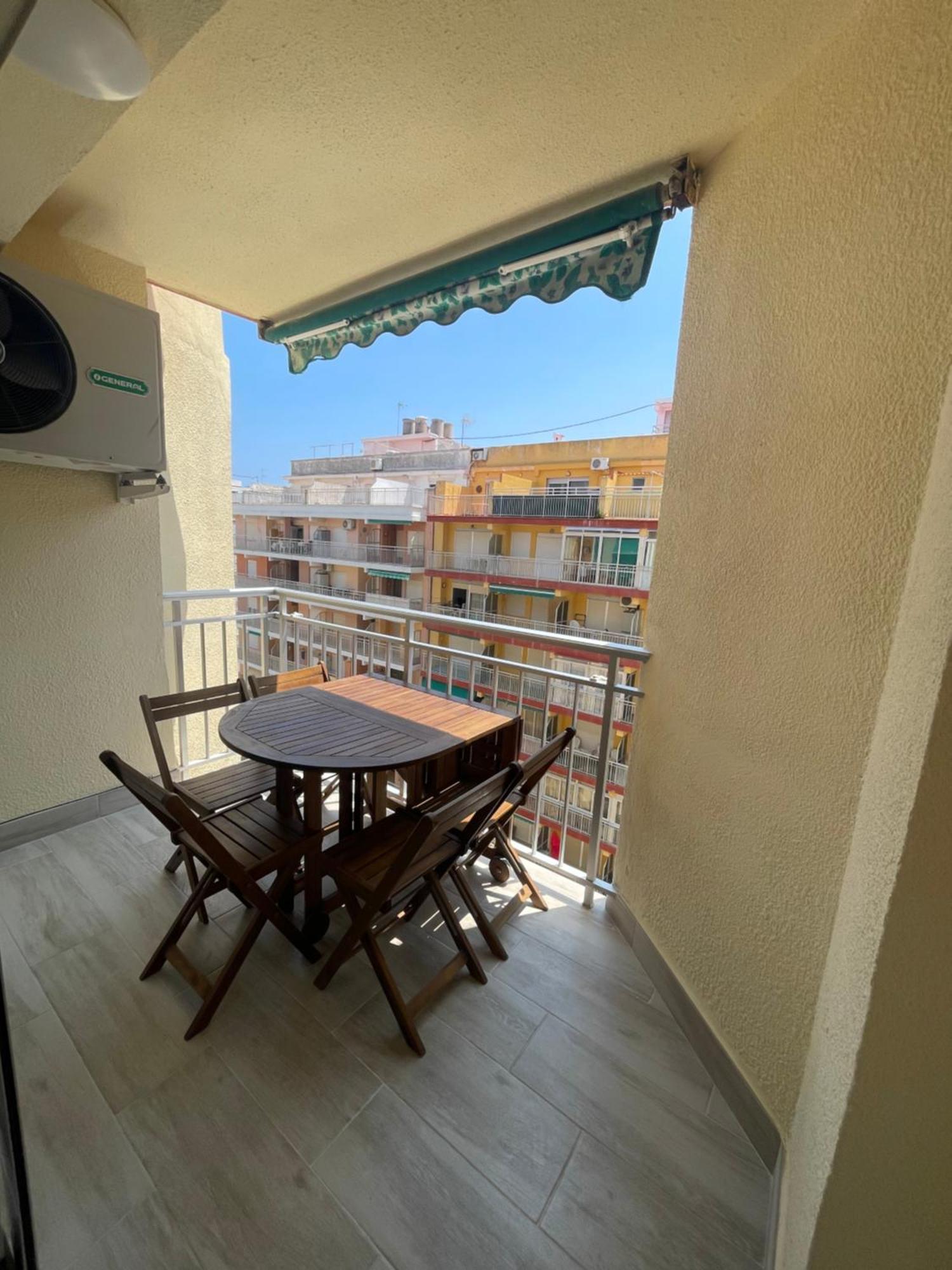Nuevo, Con Vistas Laterales Al Mar Y A 60 Metros De La Playa Apartamento *