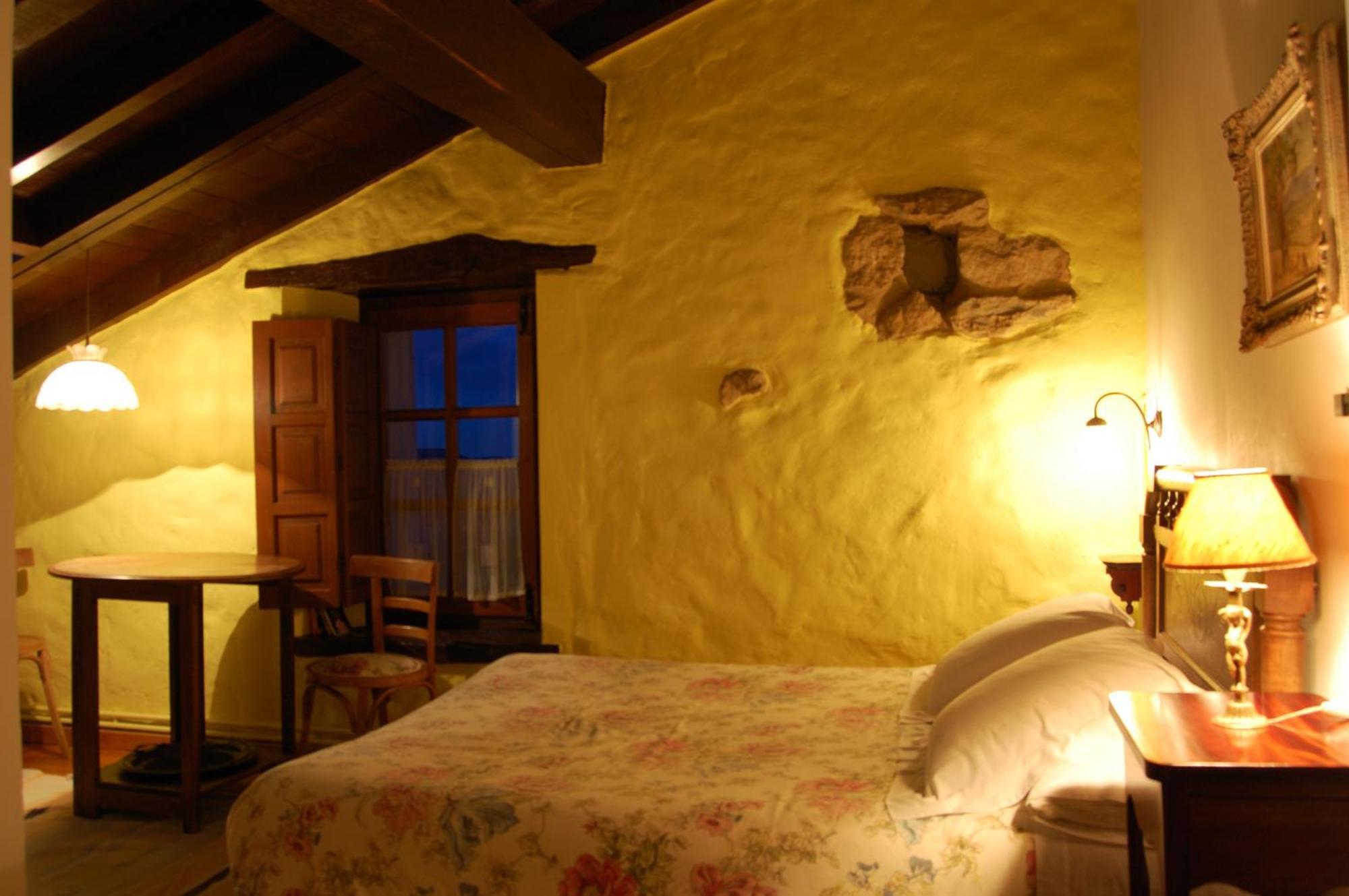 Casa rural La Casona De Villanueva De Colombres