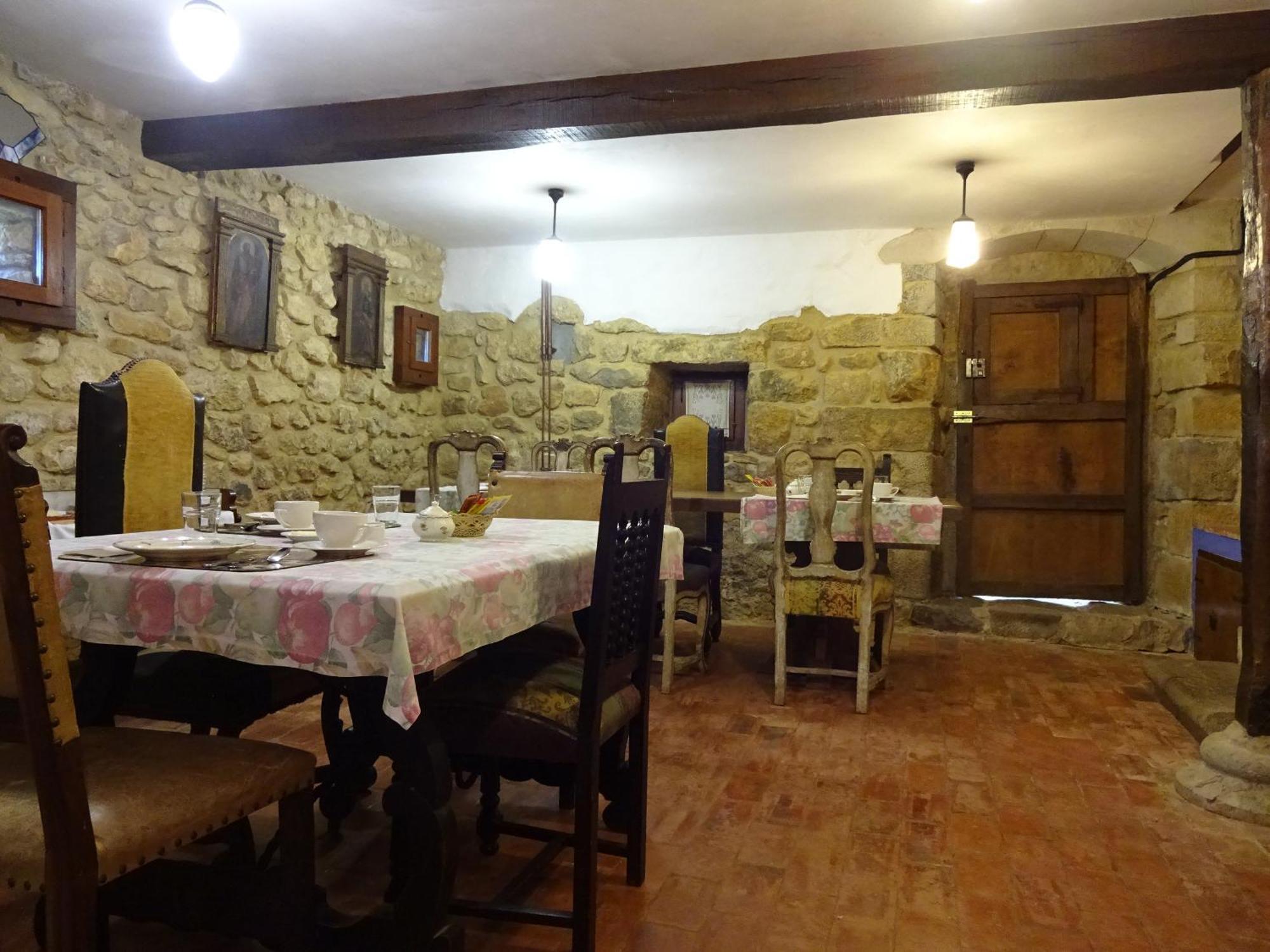 La Casona De Villanueva De Colombres Casa rural *