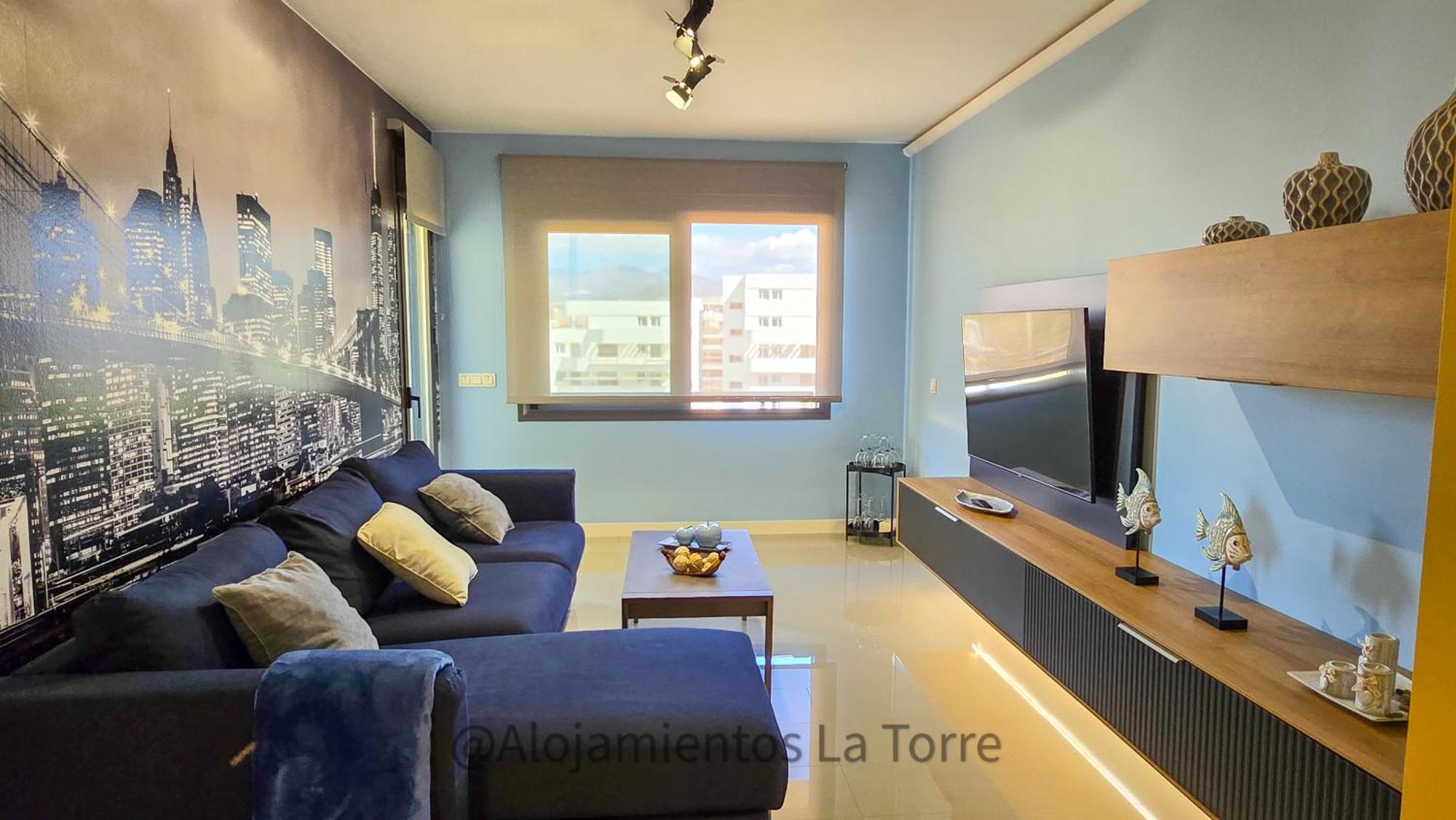 Sup T12 People - La Torre