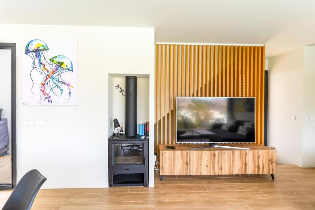 Genoveses, 3 Hab, Garaje, Piscina, Solarium Y Wifi