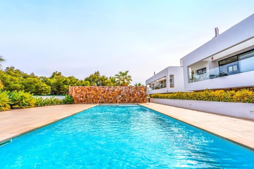 Apartamento Genoveses, 3 Hab, Garaje, Piscina, Solarium Y Wifi San José