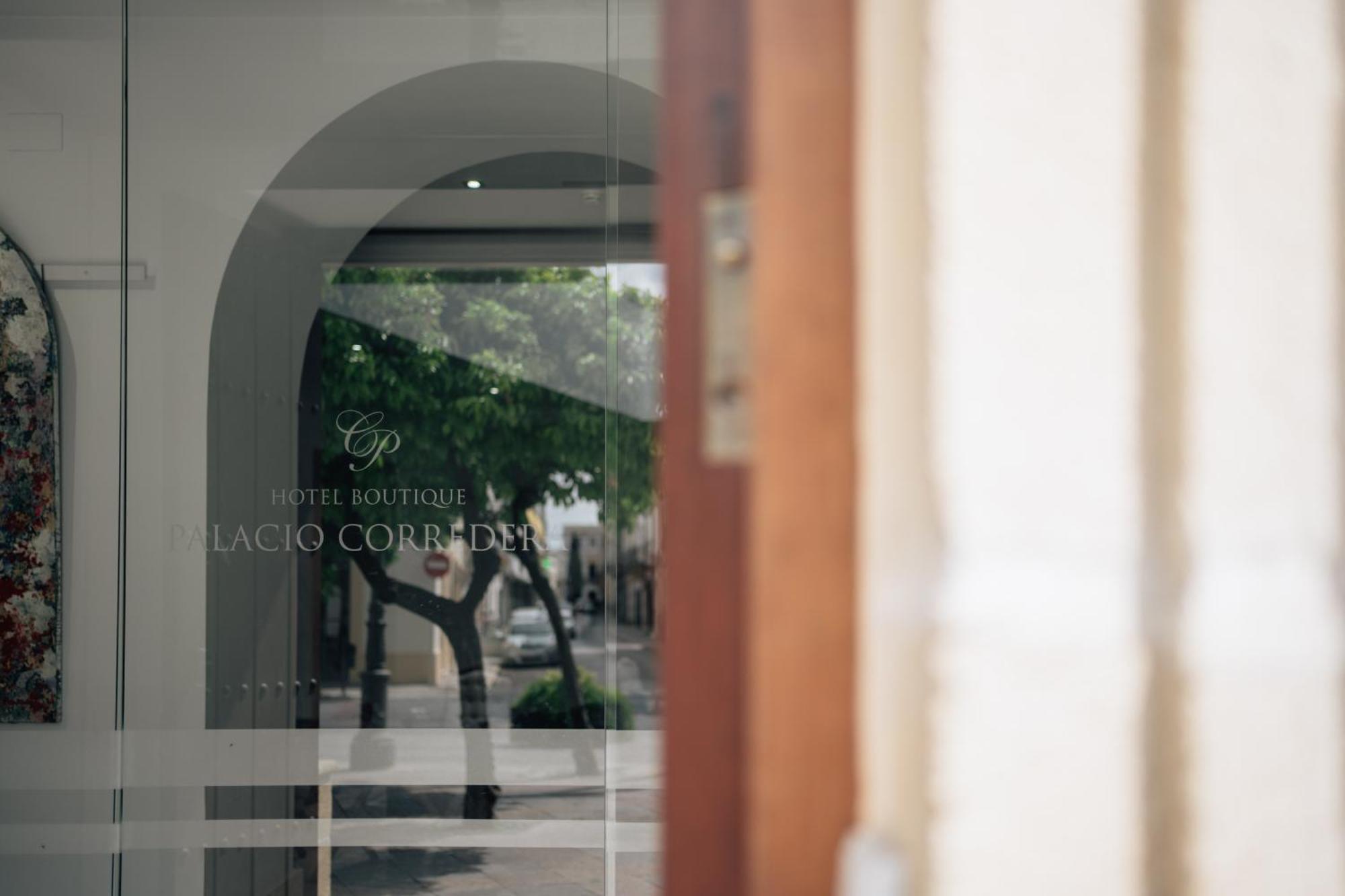 Boutique Palacio Corredera Hotel *