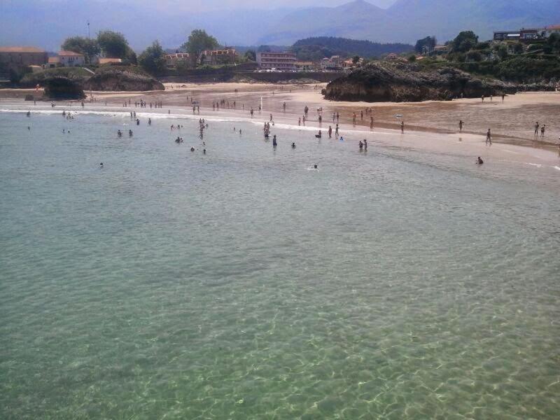 El Papimba De Celorio A 150 Metros De La Playa
