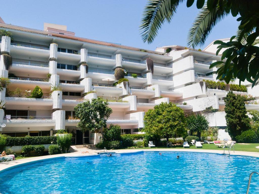 Patio Andaluz - Jardines 434 Apartment *