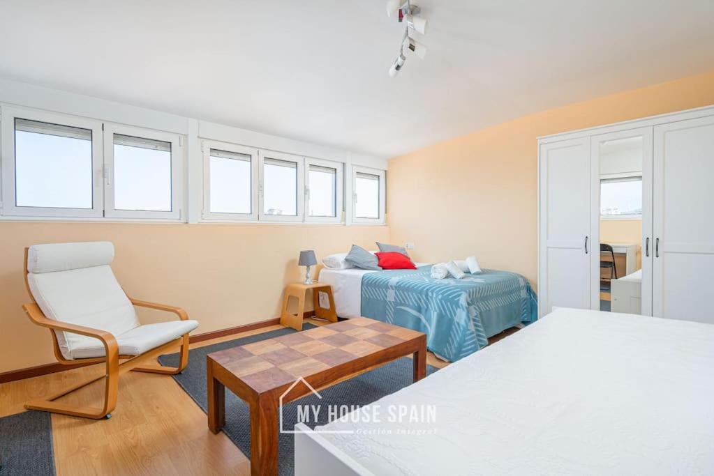 Myhousespain - Atico Con Gran Terraza En Gijon