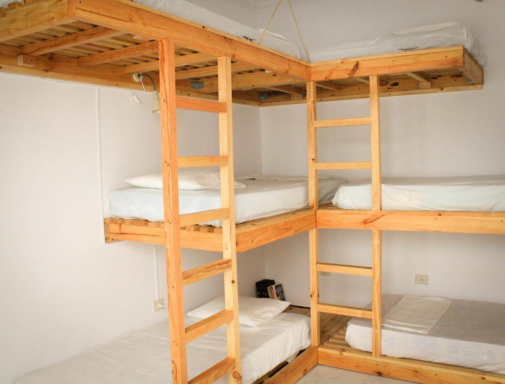 Hostel Hitide House *