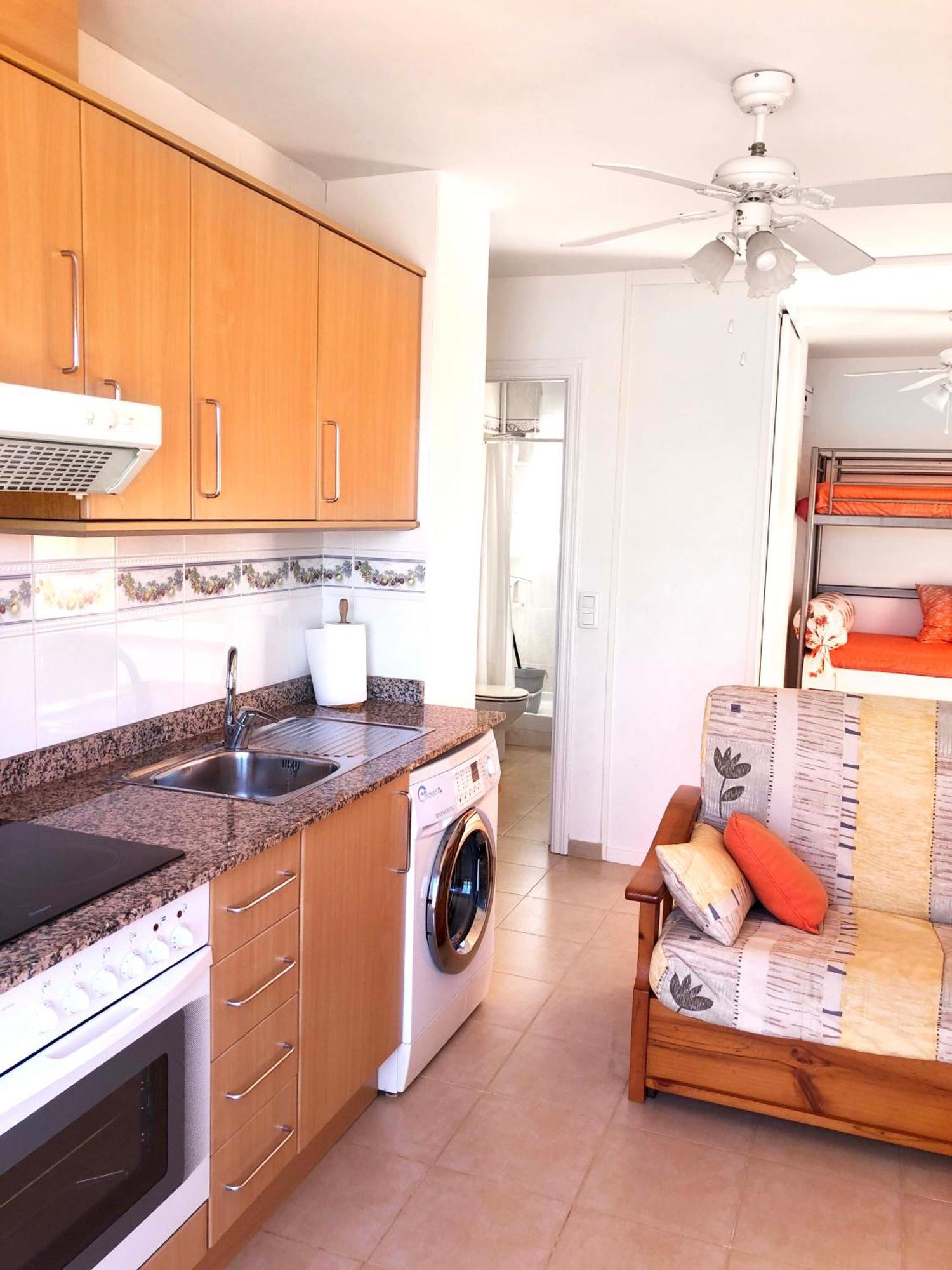 Magnífico ático, Enorme Terraza, Playa Y Párking. Apartamento *