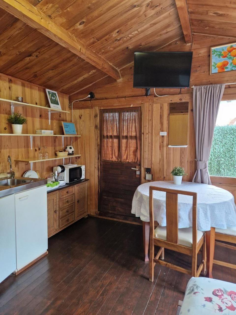 Pensión La Casita De Invitados *