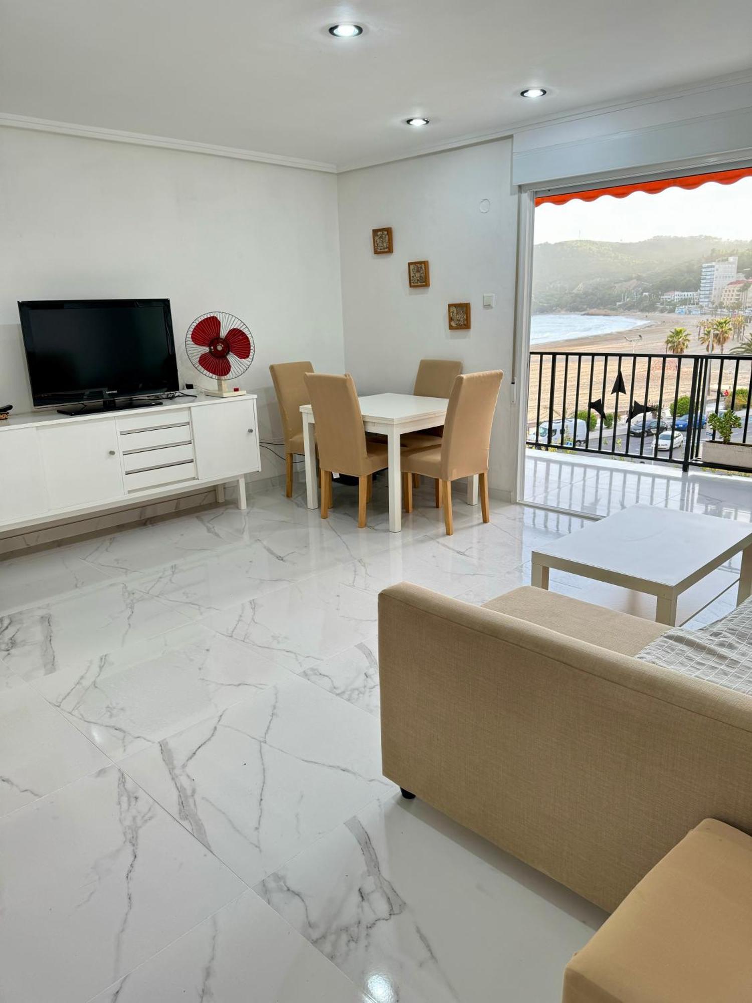 Apartment - La Playa De La Concha
