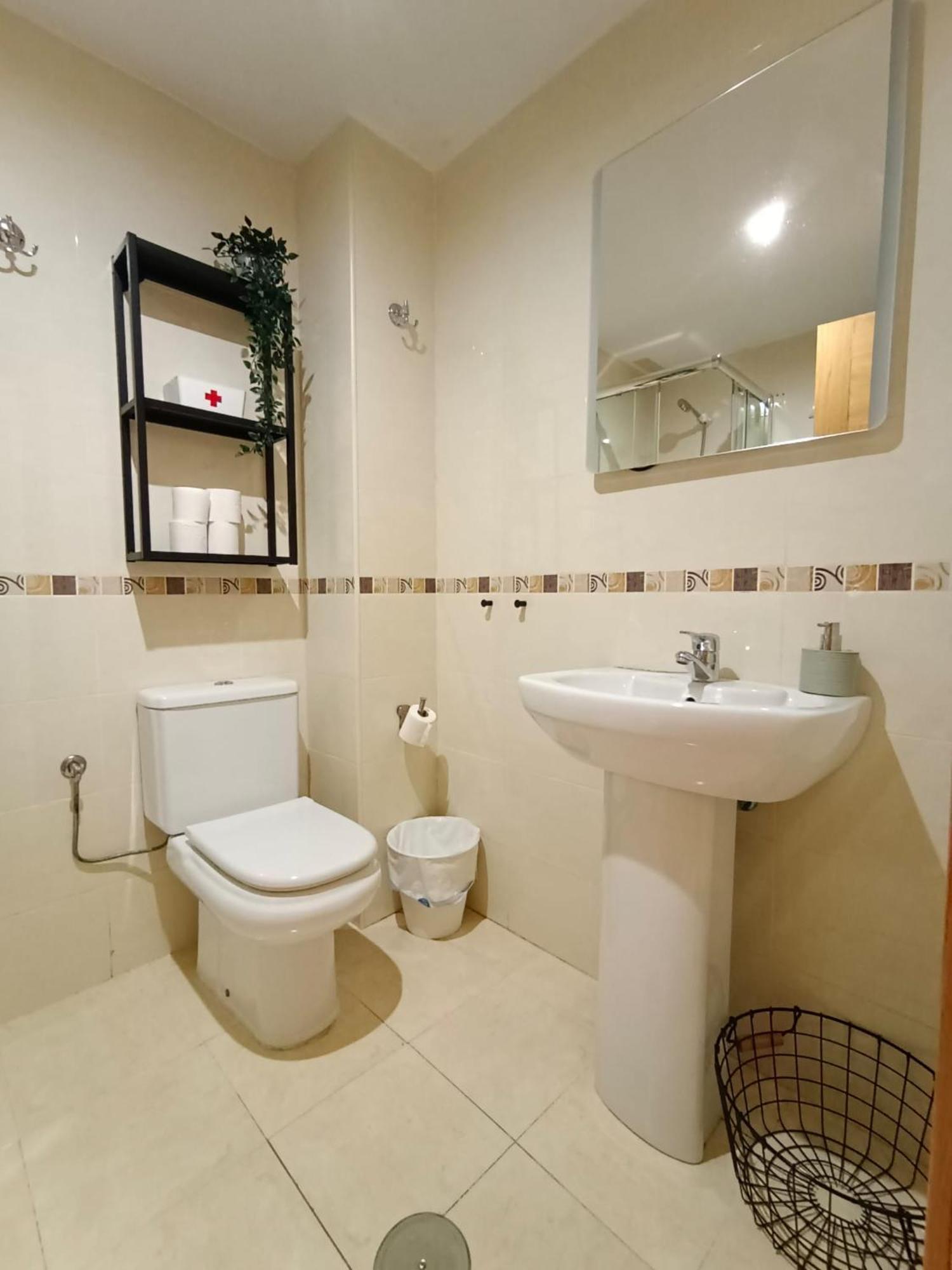 Apartamento Coqueto Apartamento En Centro Historico De Con Parking Opcional *