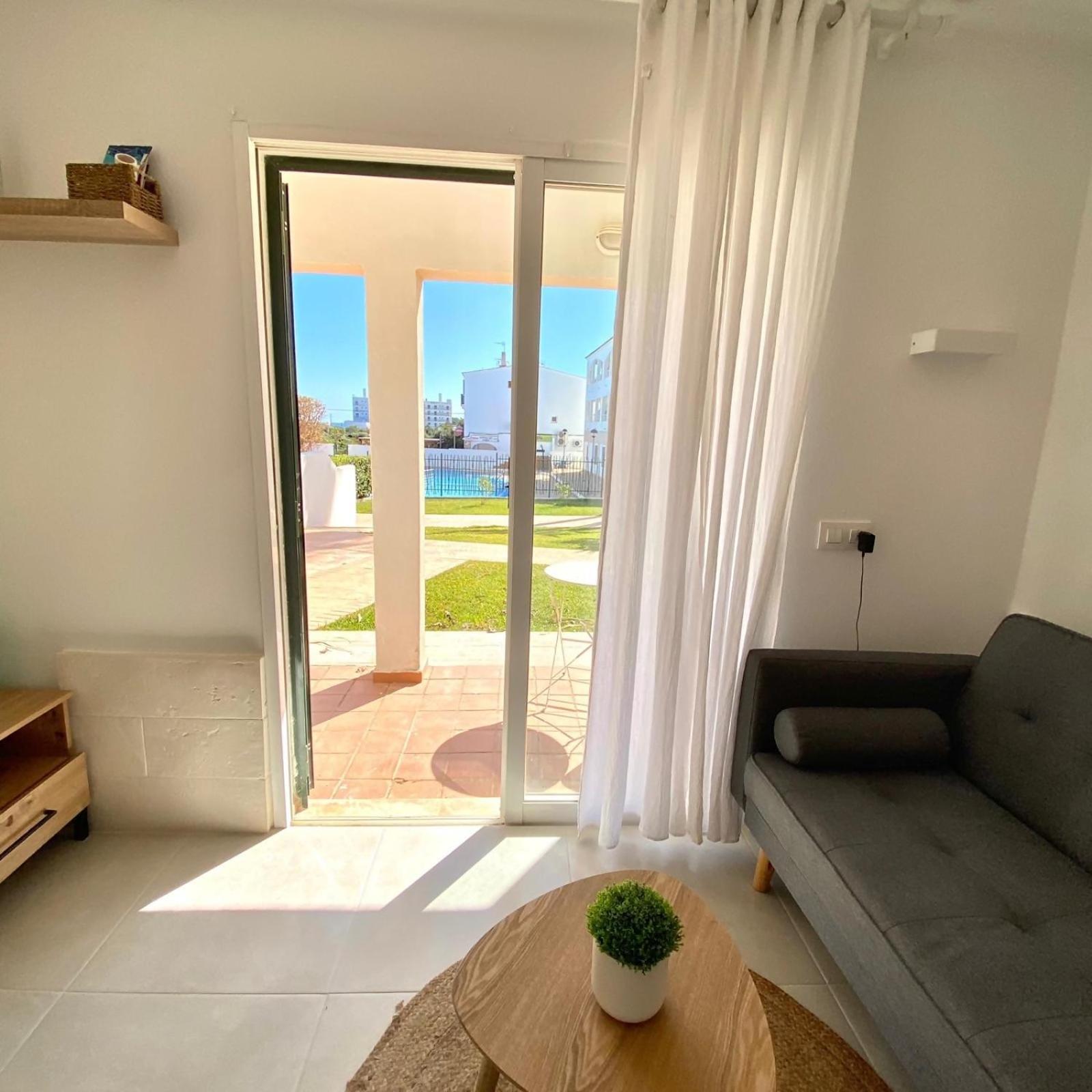 Apartment Xoriguer Con Piscina Cala'N Blanes (Menorca)