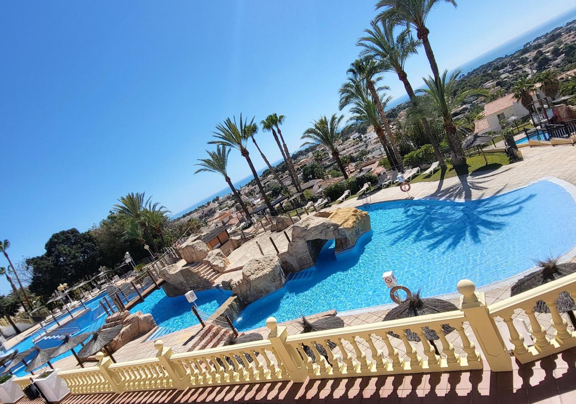 Apartment Casa Sunrise - Costa Blanca House With Rooftop, Swimming Pools And Panoramic Sea And Views *
