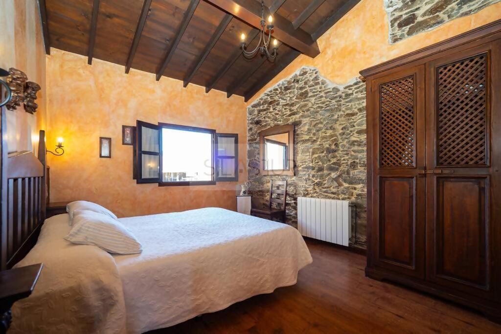 La Casona Del Cura I By Silastur Pravia