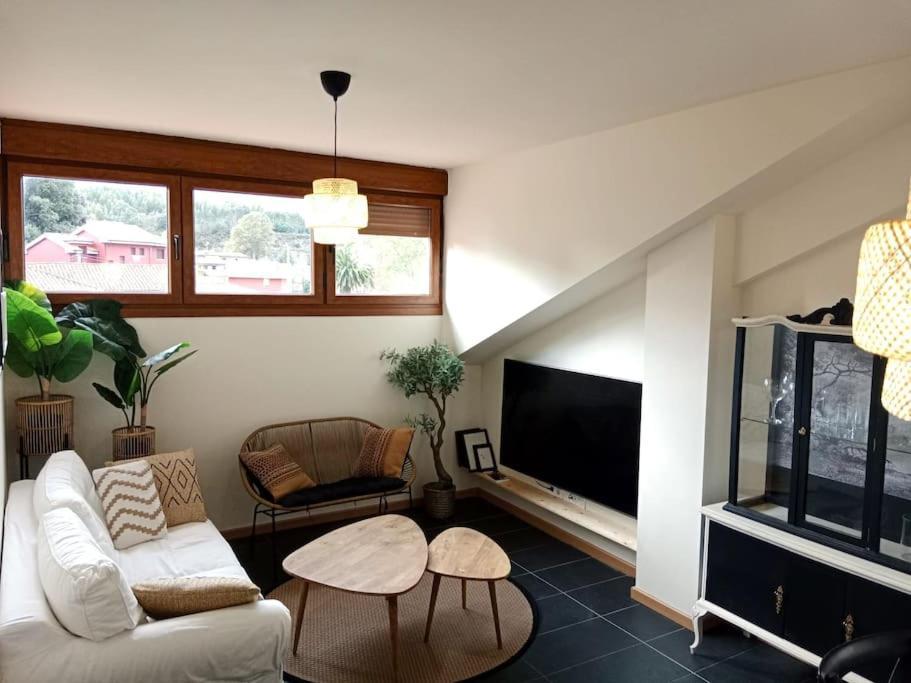 Precioso Apartamento En Celorio, Llanes, Javier Bardon Treceno Alquila * Celorio (Llanes)