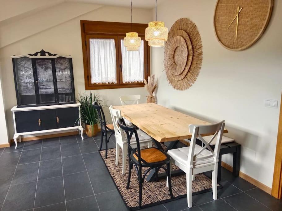 Precioso Apartamento En Celorio, Llanes, Javier Bardon Treceno Alquila