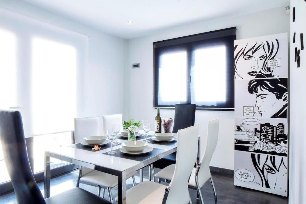 Designer Haus Mit Beheiztem Pool Сasa de vacaciones