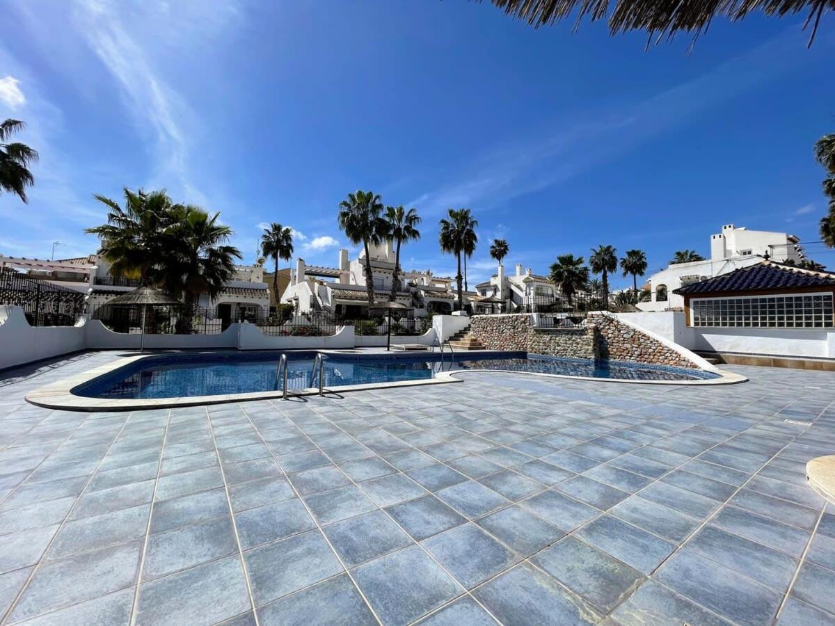 Botanical 2 Bedroom With Com Pool Vm33 Oriola (Orihuela)