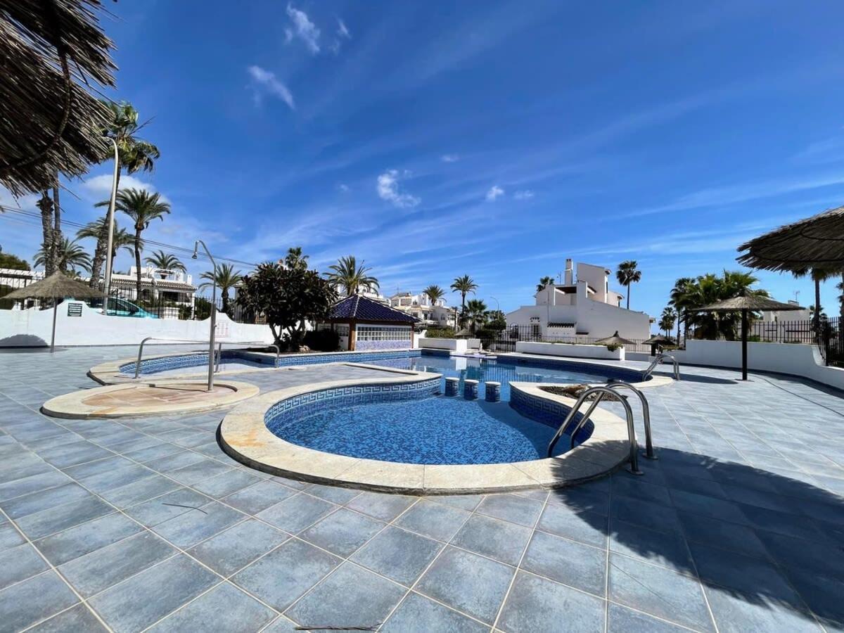 Сasa de vacaciones Botanical 2 Bedroom With Com Pool Vm33 *