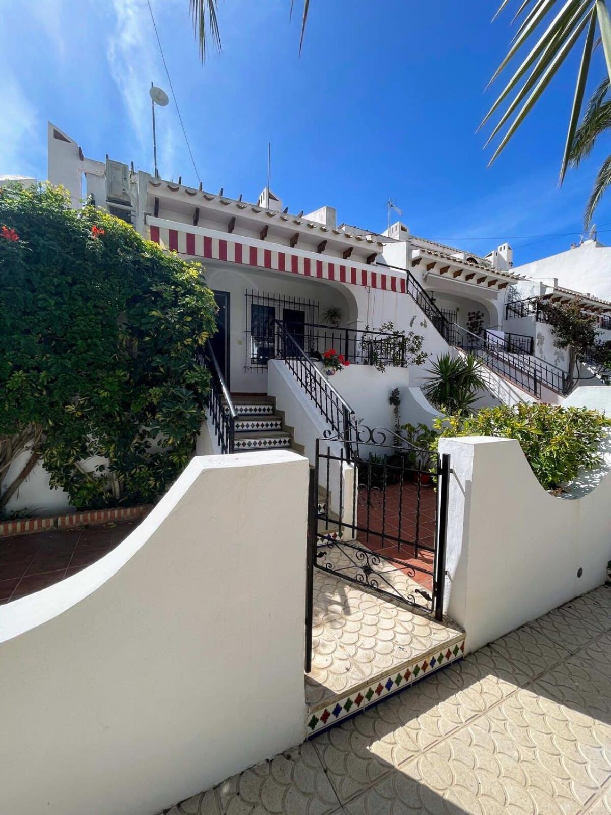 Сasa de vacaciones Botanical 2 Bedroom With Com Pool Vm33 Oriola (Orihuela)