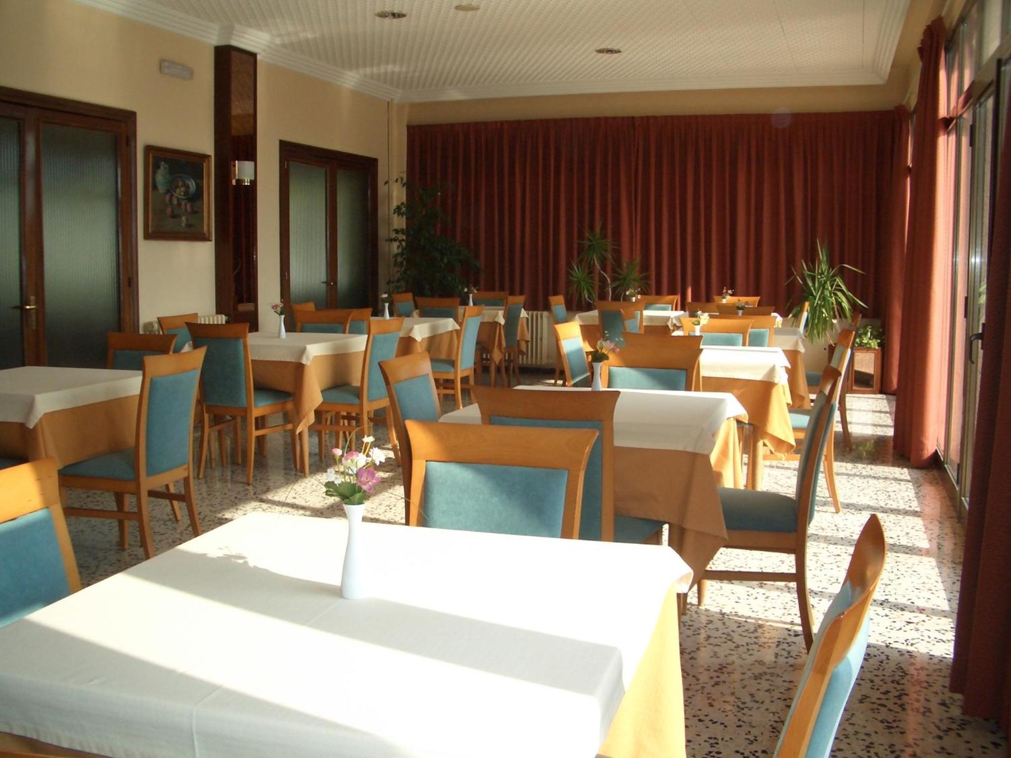 Hotel Sant Jordi 3*