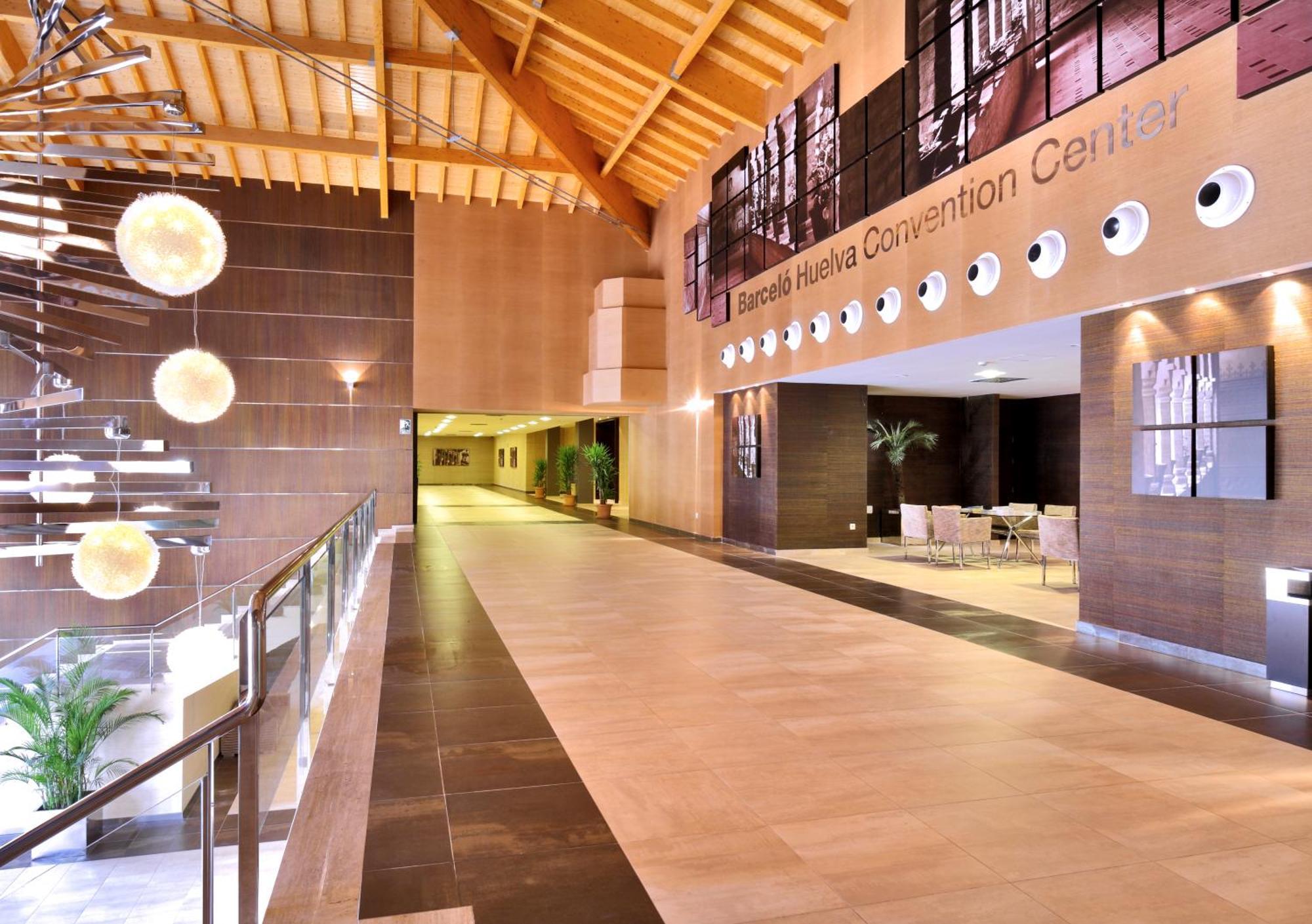 Resort Barcelo 4*