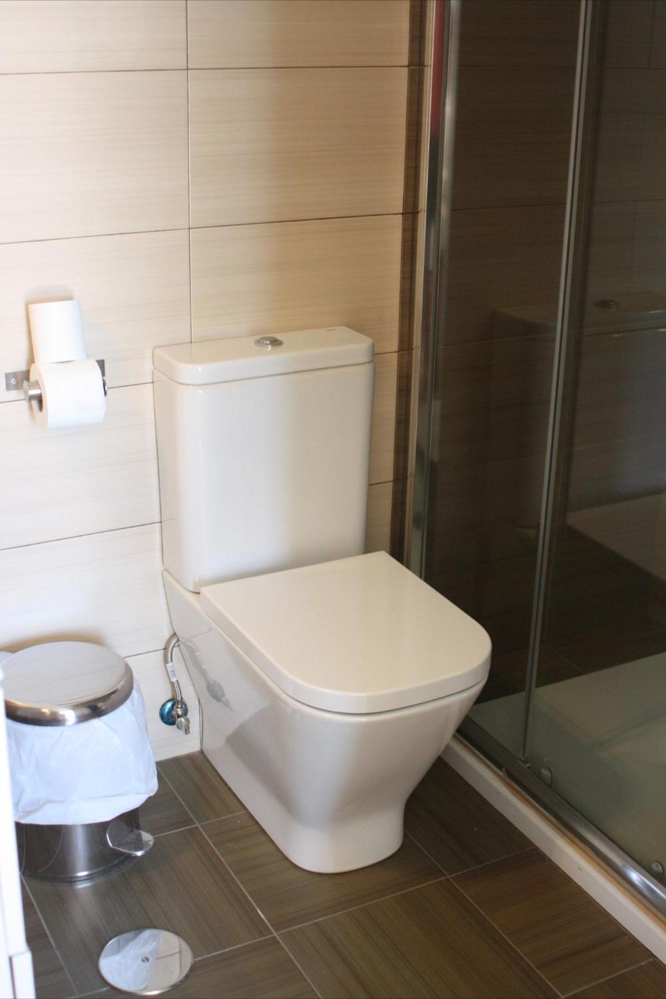 Hotel Americas - Mares 2*