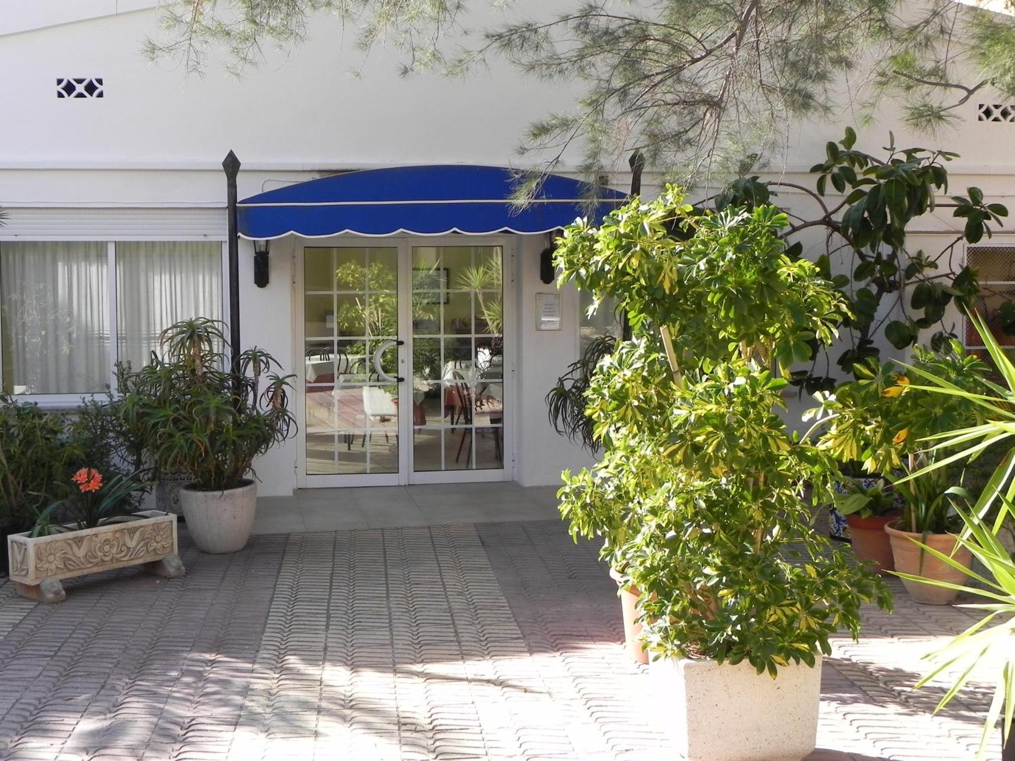 Hotel Avenida *