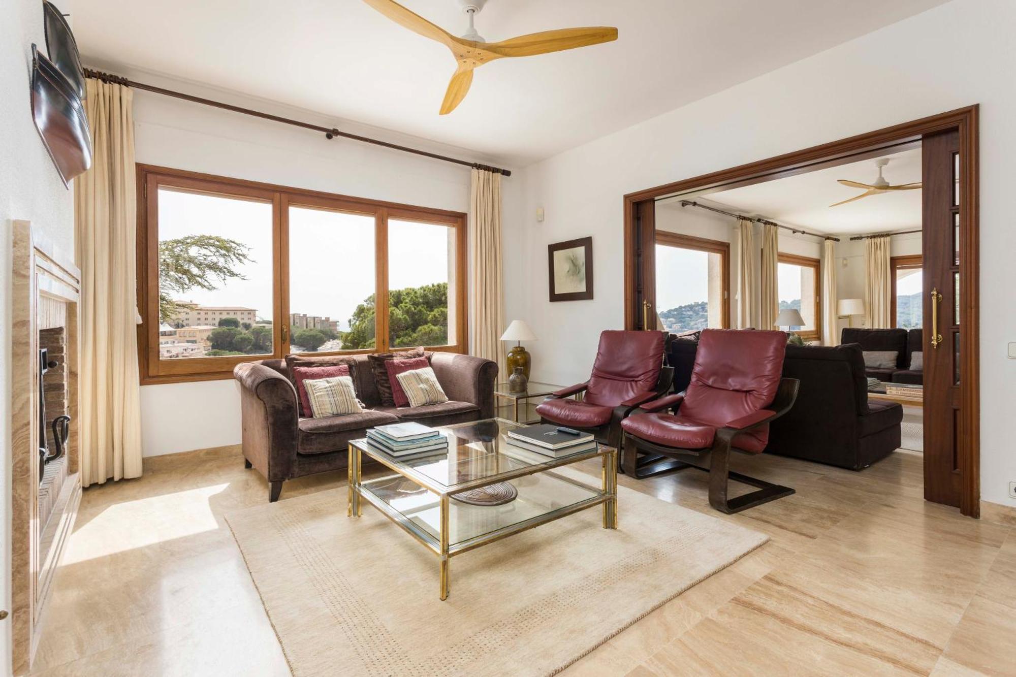 Villa Maricel *