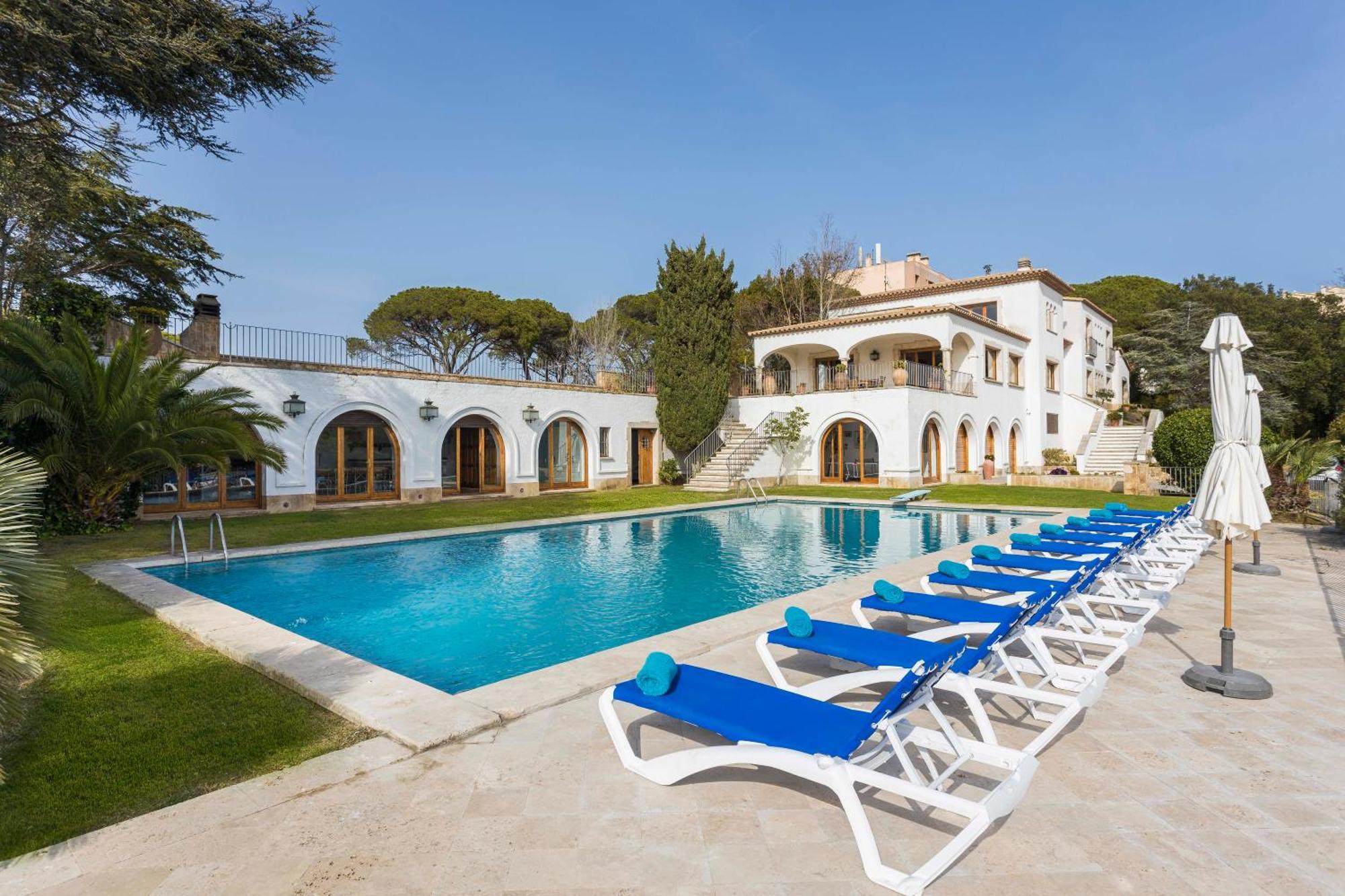Villa Maricel