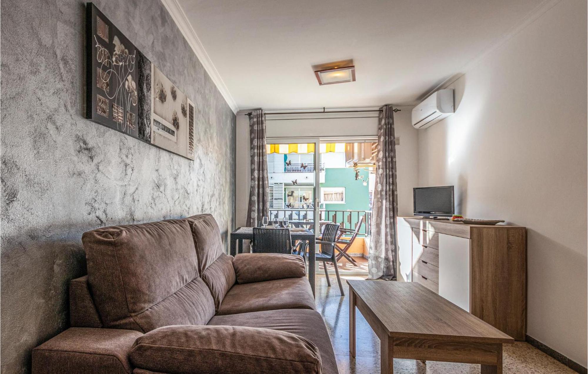 Apartment 1 Bedroom In Pineda de Mar