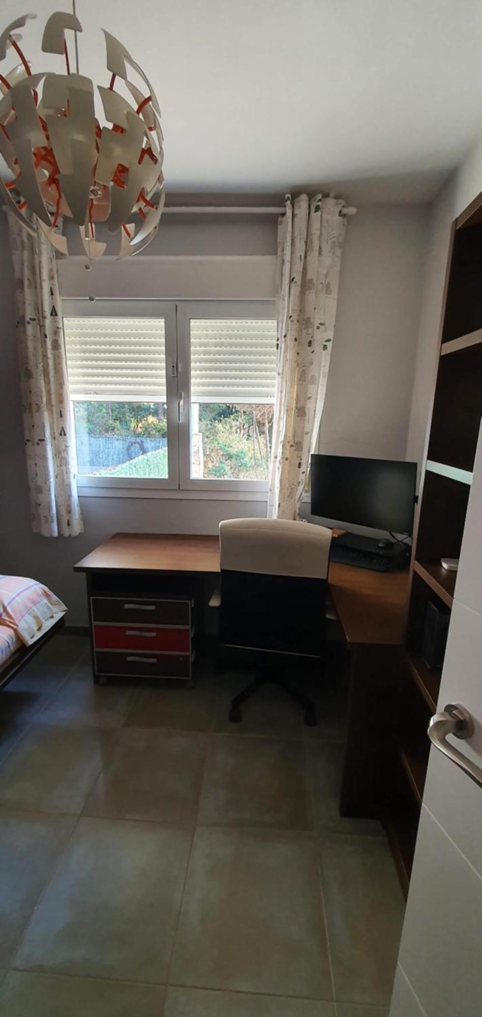 Villa Urbanizacion El Pantano 4 *