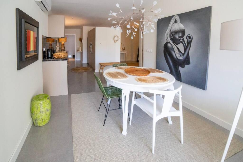 Apartamento Exquisito En El Centro. *