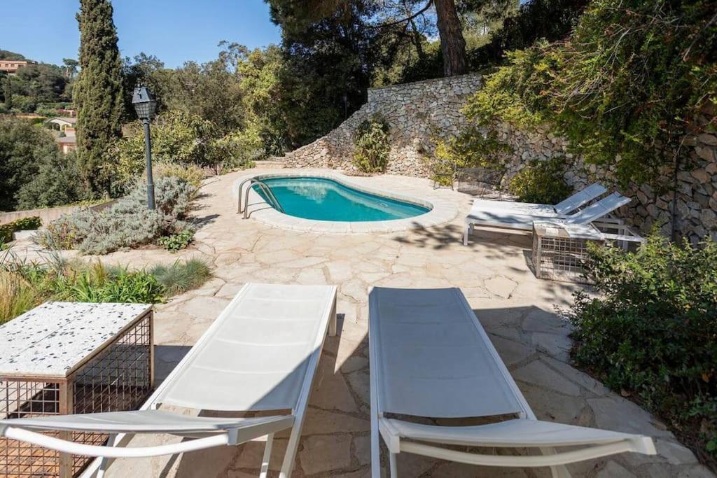 Thepinerooms Arenys de Munt