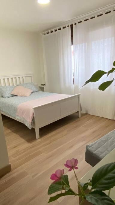 Apartamento La Casa Del Arbol Corcubión