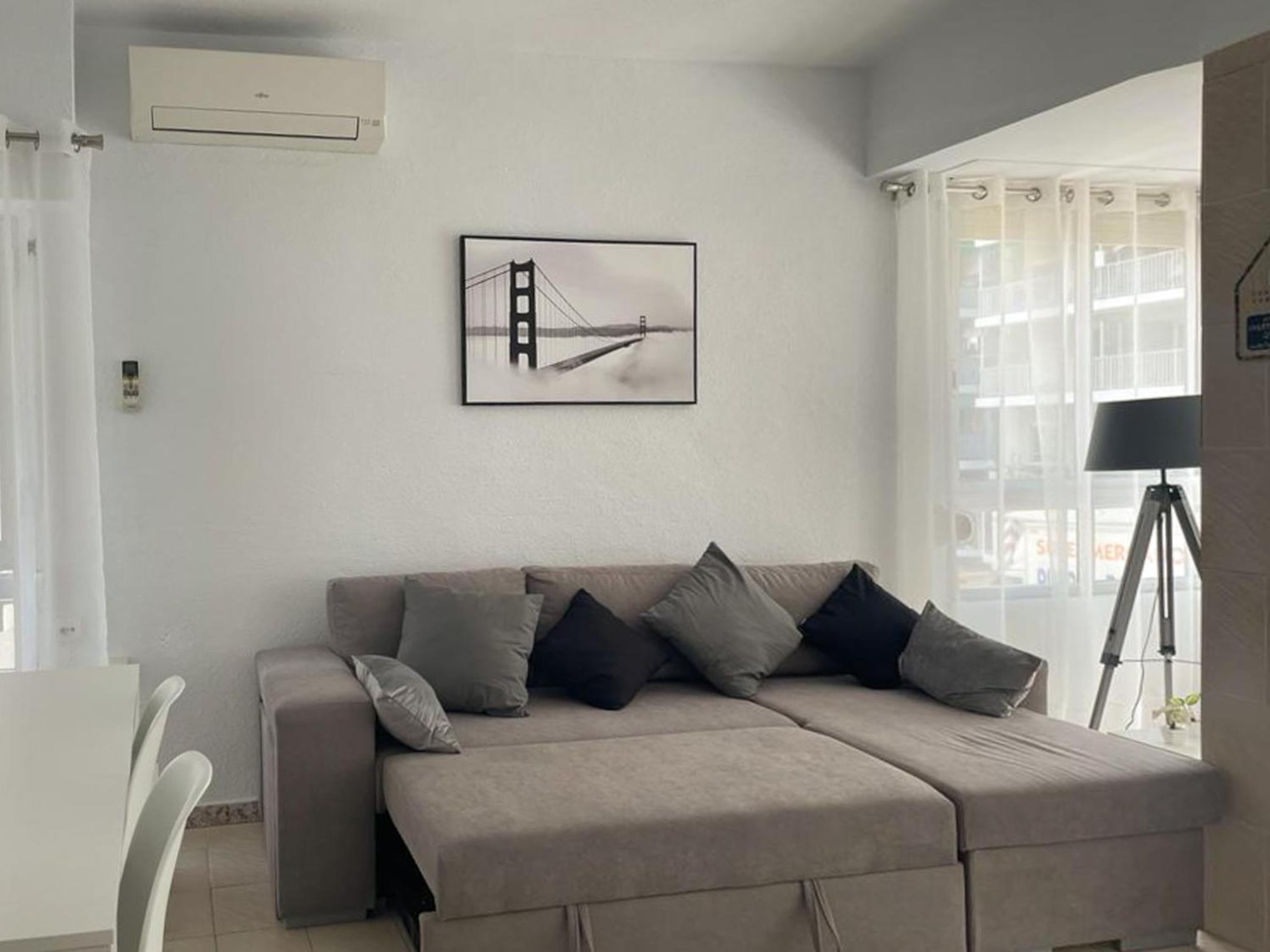 Apartment A 100 Metros Playa San Antonio 1-8 Personas *