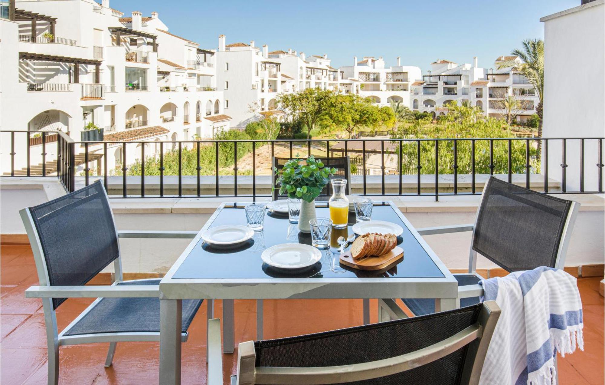 2 Bedroom In Roldan