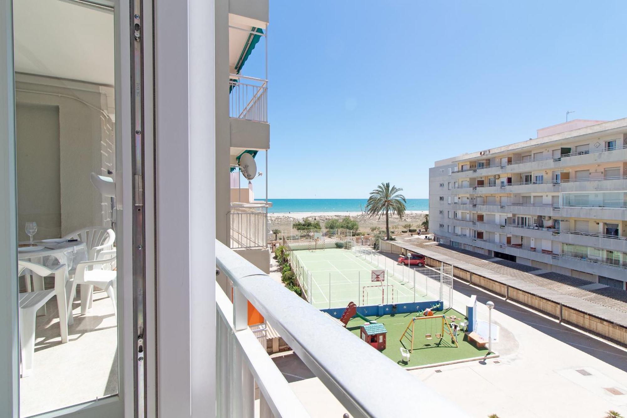 Global Properties, Las Dachas 1 - Apartamento En Primera Línea De Playa Apartamento