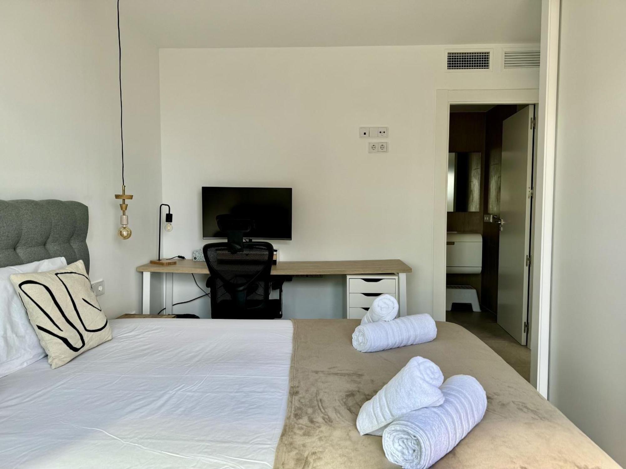 Iconic By United Renters Gran Alacant