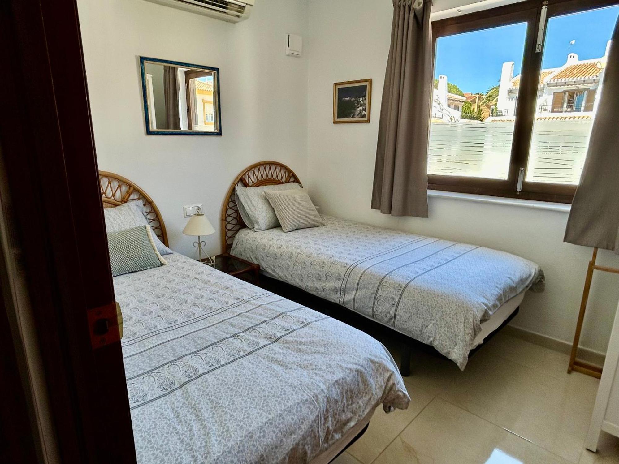 Casa Stella * Dehesa de Campoamor (Orihuela Costa)