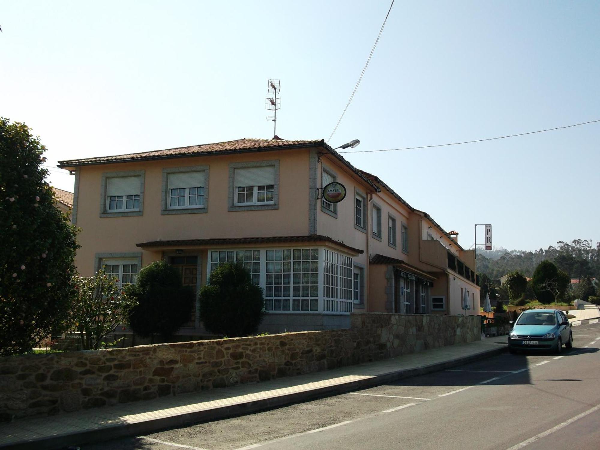 Pereirina Guest house Cee