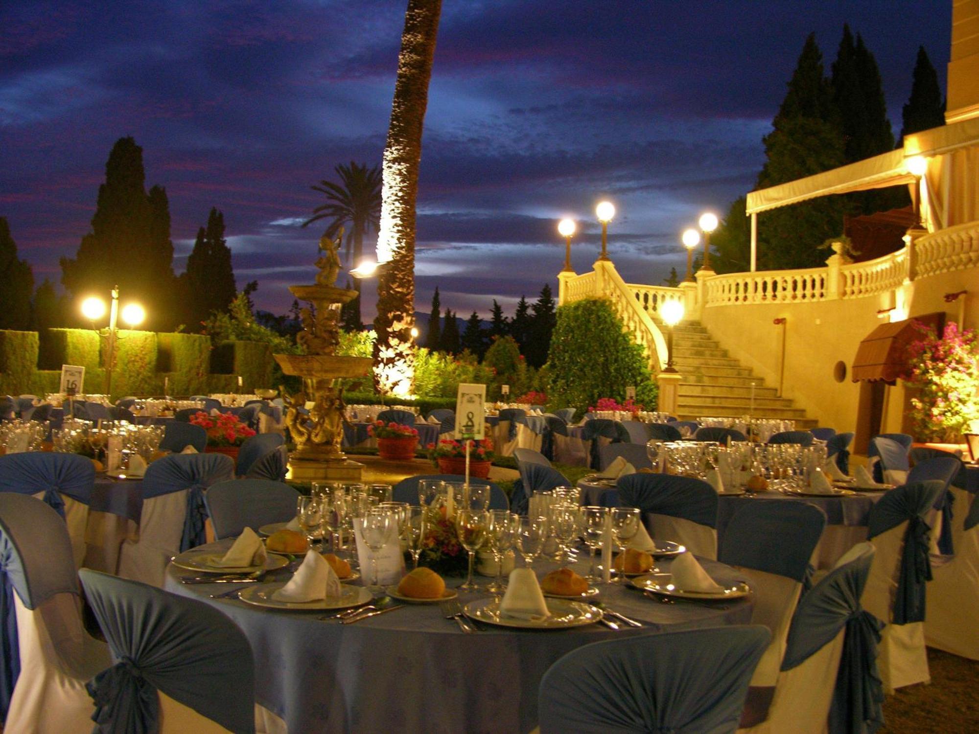 Guest house Casa De Bates 3*