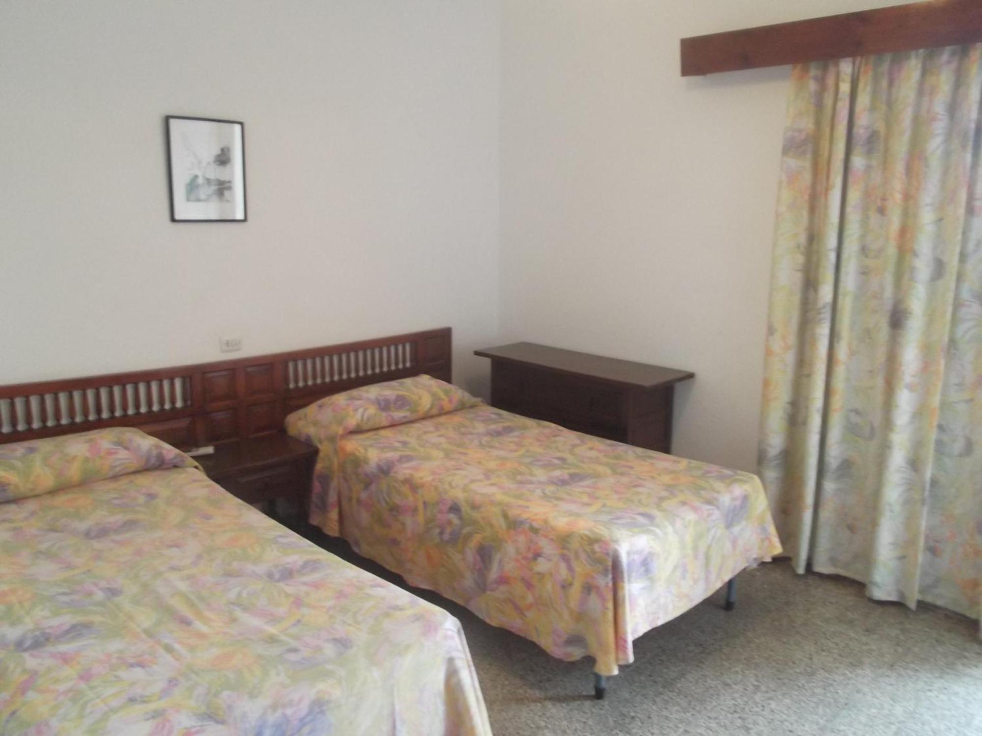 Guest house Alocs