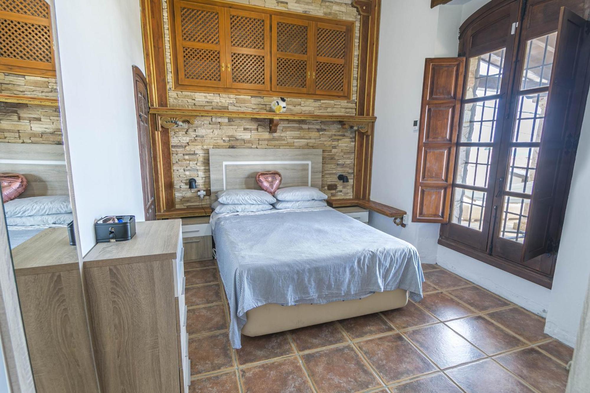 Canovas - Leones Nerja