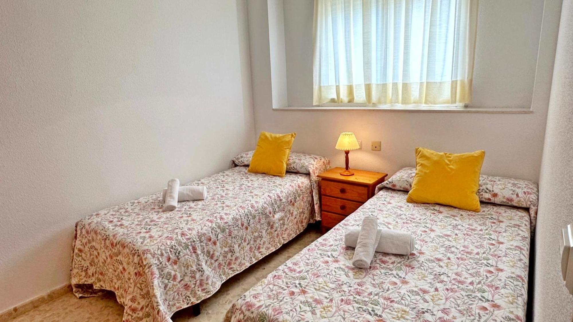 Apartment Palmeras Iii Gandia - Alquiler Solo Familias