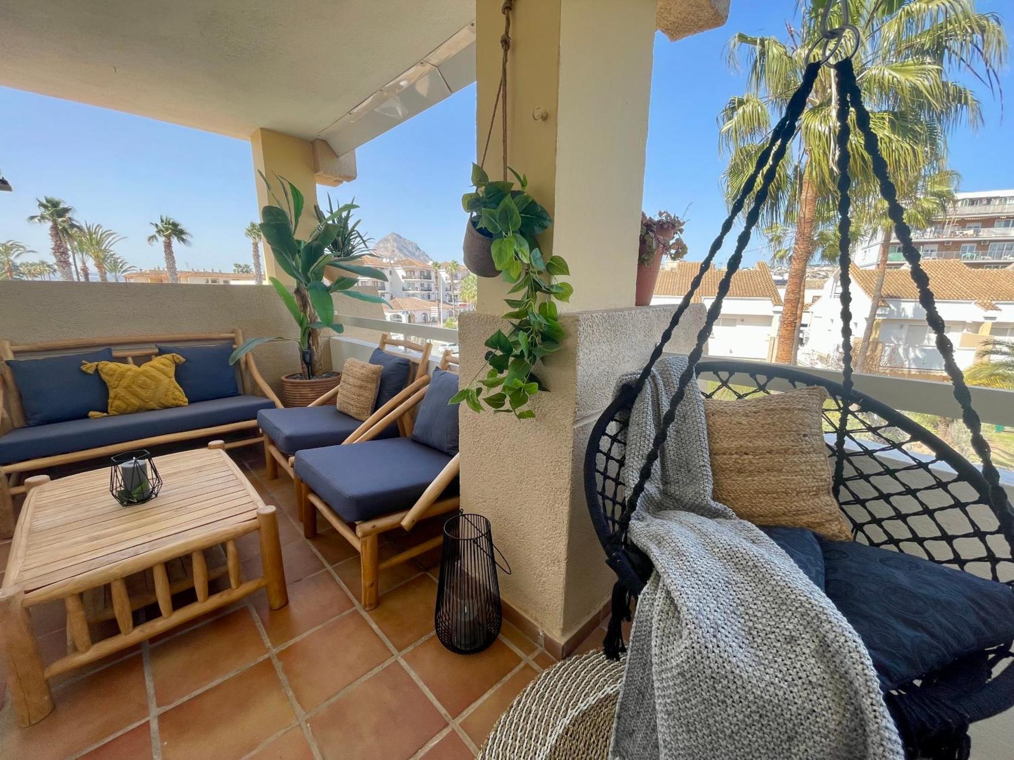The House Playa Del Arenal Javea - Pool And Garden Steps From The Platja de Larenal