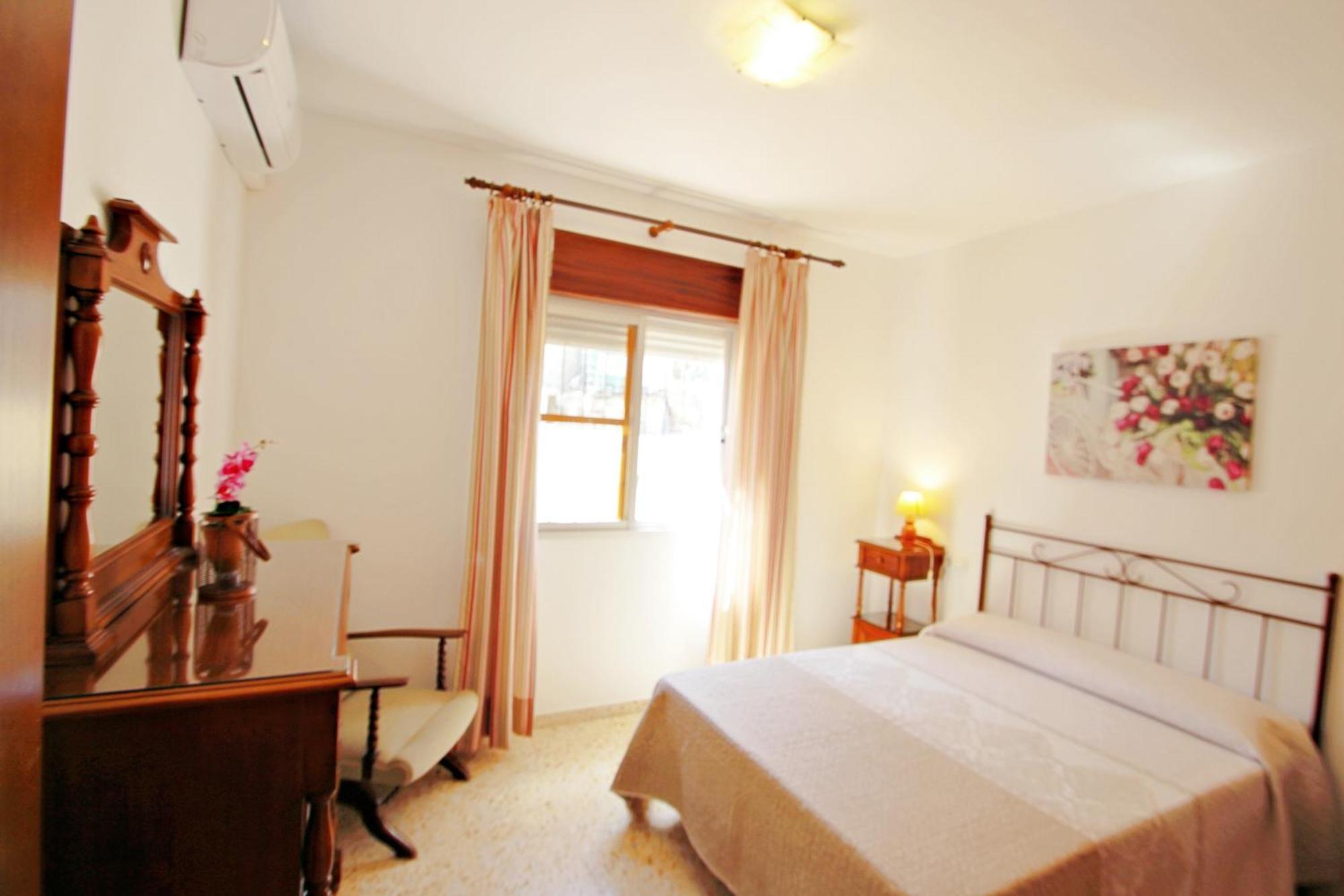 Coello - Charming, Spanish Style In Villa Benissa