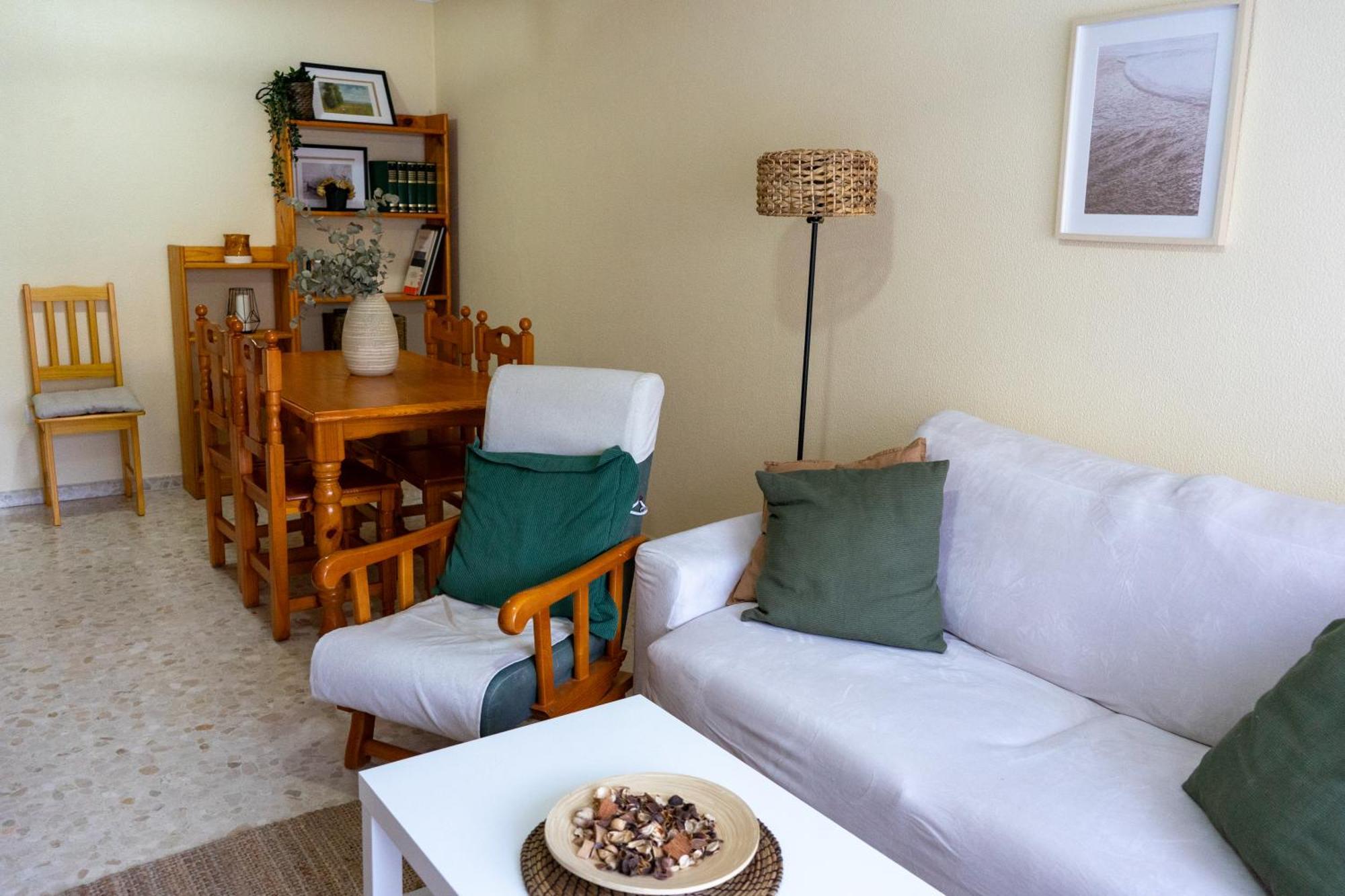 Sorolla Free Parking By Cadiz4rentals
