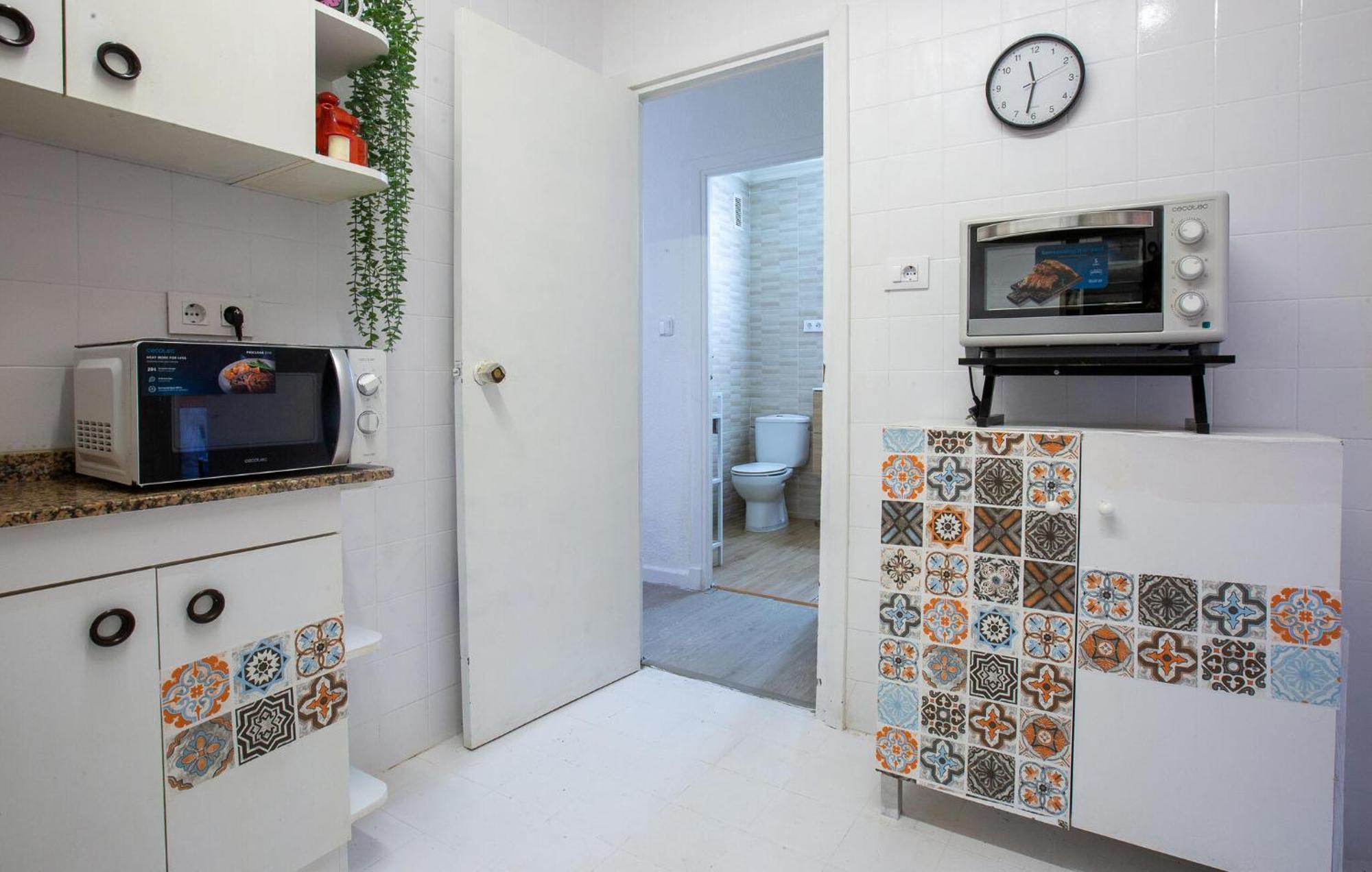 2 Bedroom In *